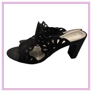 Black Suede Floral Cutout Block Heel Mule Sz 7.5‎ Sandals Women #394